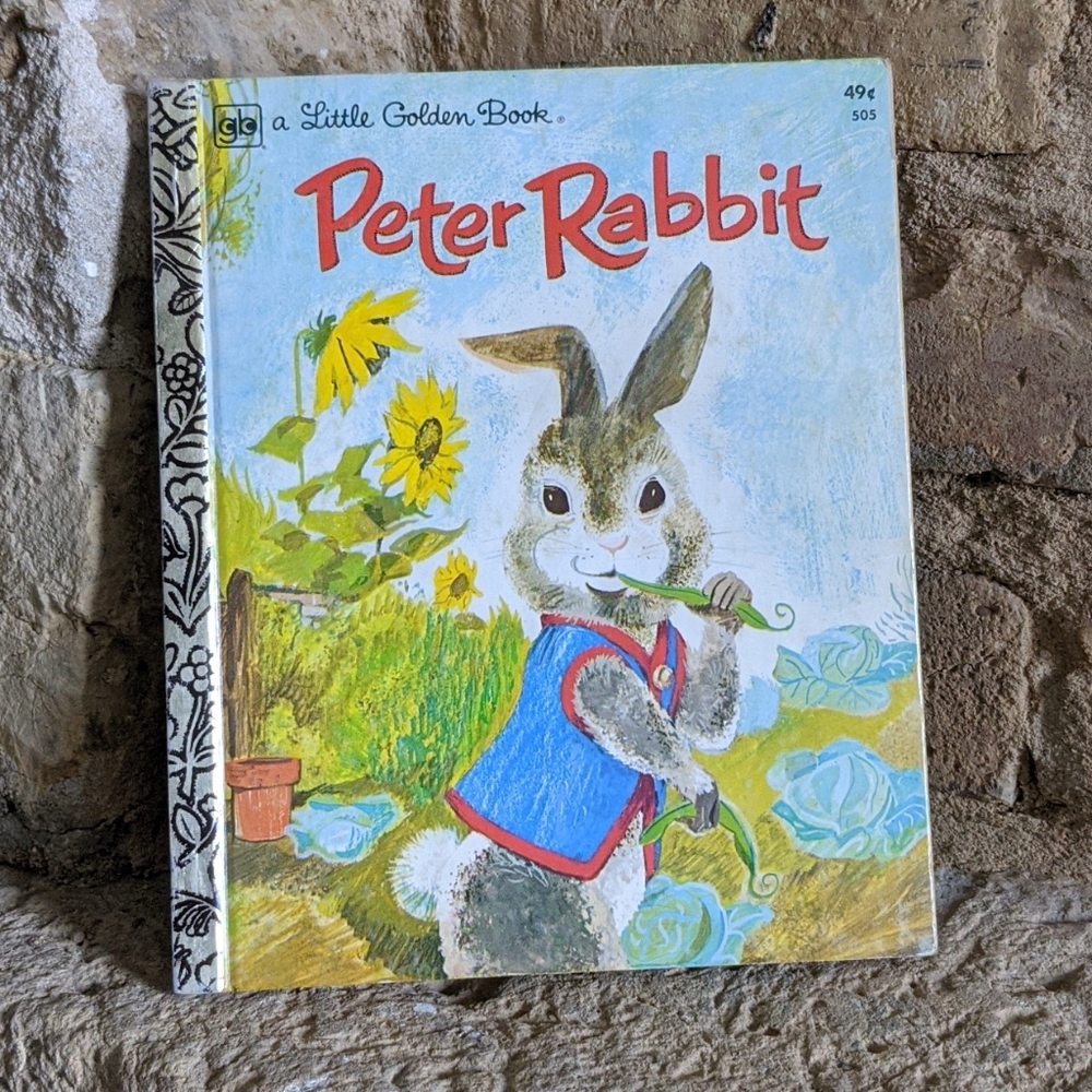 A LITTLE GOLDEN BOOK I Vintage Peter Rabbit Book
